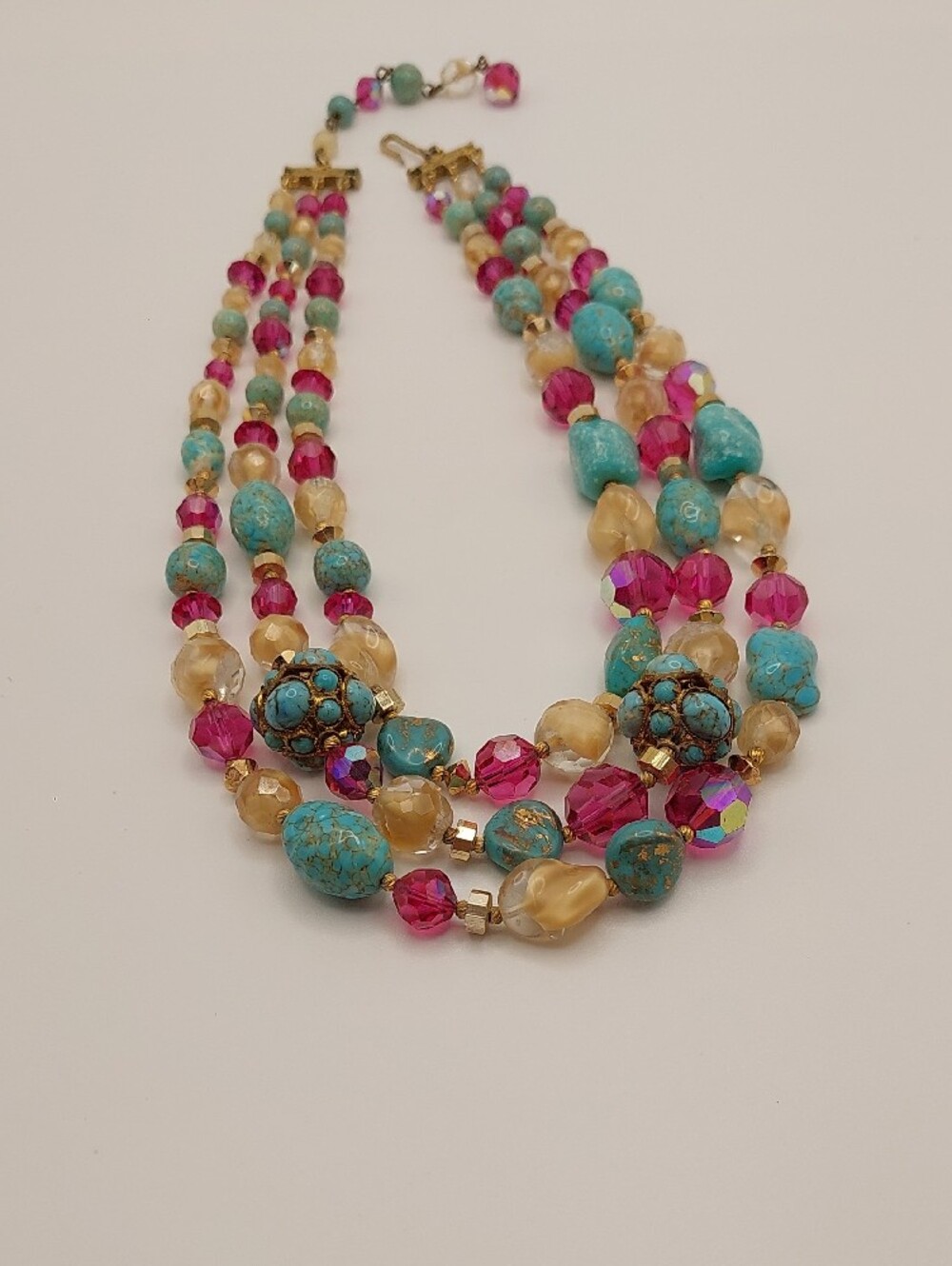 HATTIE CARNEGIE 3-Strand Vtg Blue Ceramic, AB Fuchsia Glass Choker Necklace MCM - Picture 8 of 16